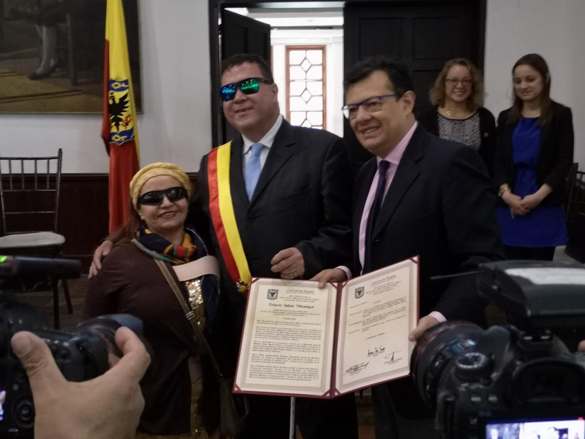 Nelson Julían Villamizar Junto a concejales