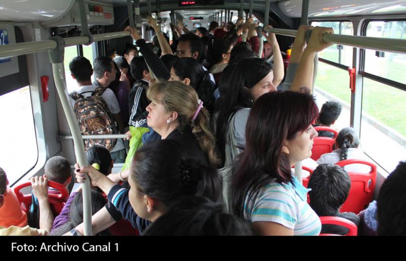 Transmilenio en hora pico