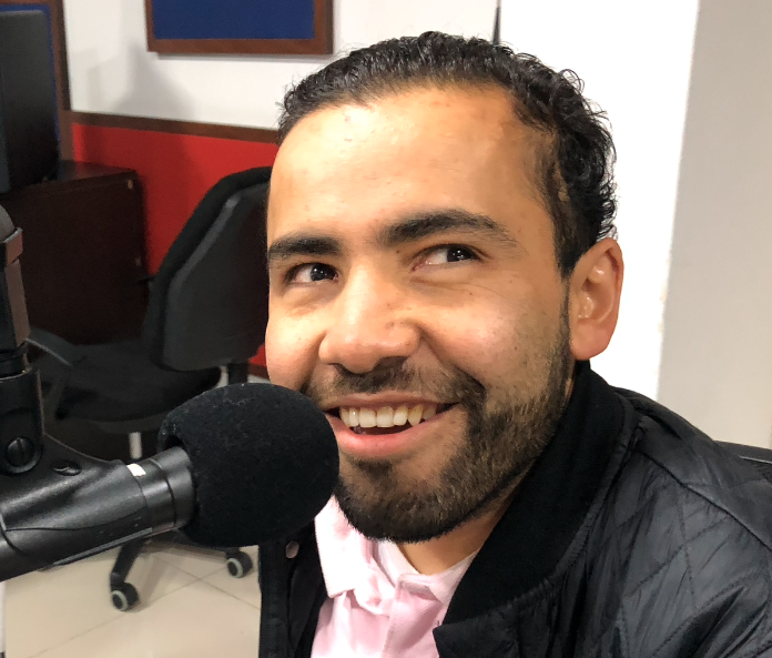 Imagen de Carlos Quintero en la emisora INCIRadio