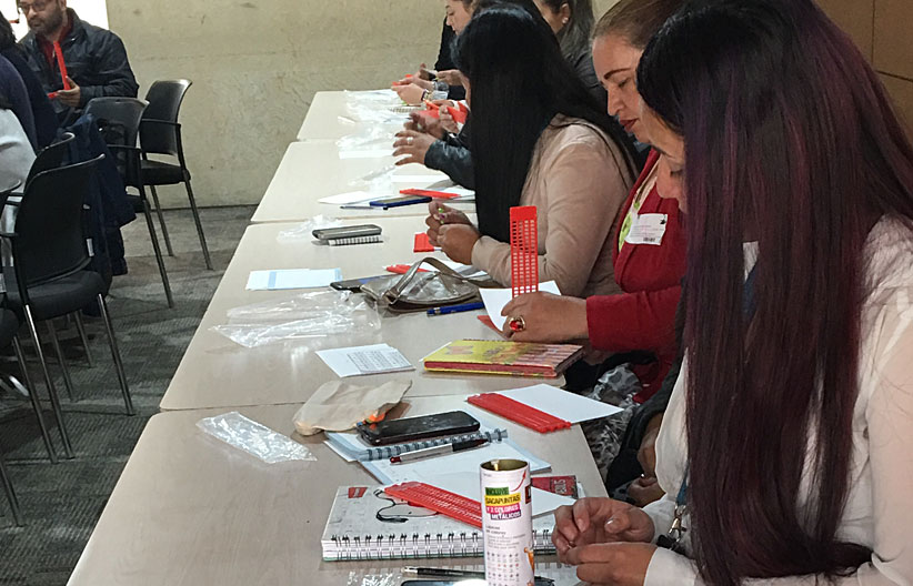 Estudiantes del taller de braille