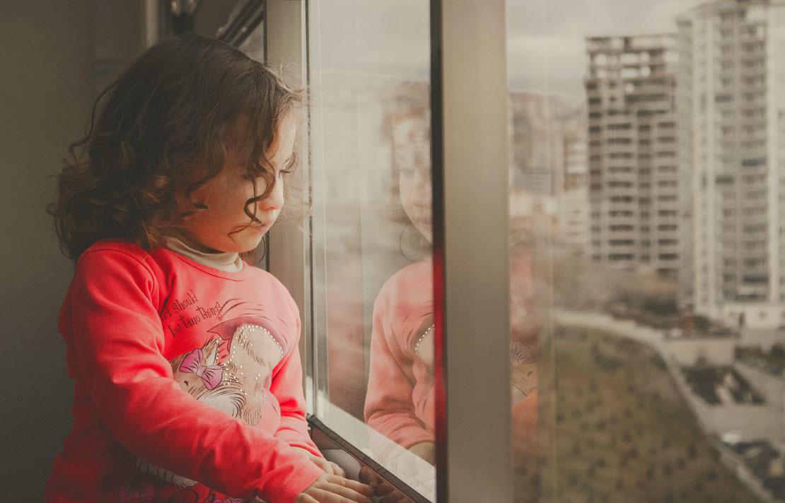 Fotografía, Niña en casa