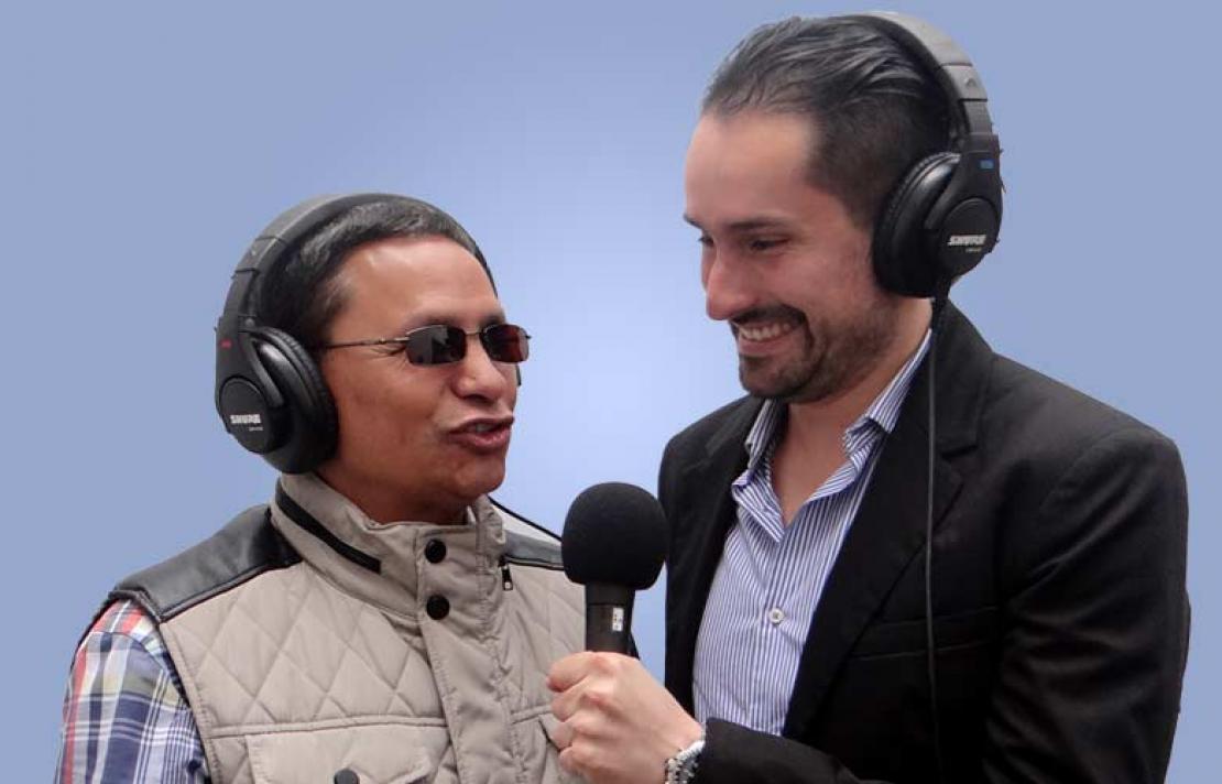Henry Diaz y Hermes Cely trasmitiendo radio