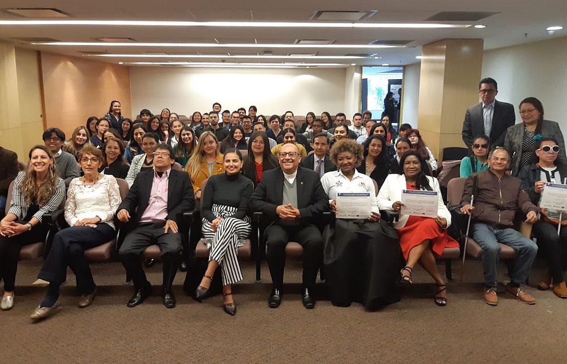 Fotografía, asistentes Foro Nacional de Baja Visión y Rehabilitación Visual