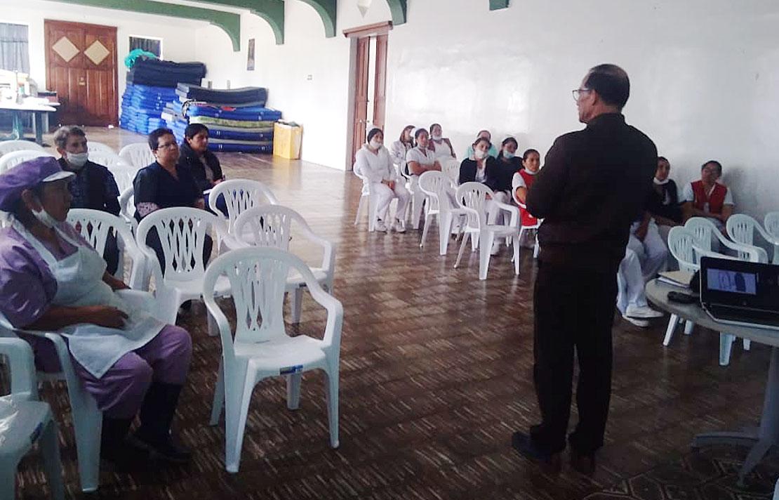 Fotografía, Enrique King en las regiones