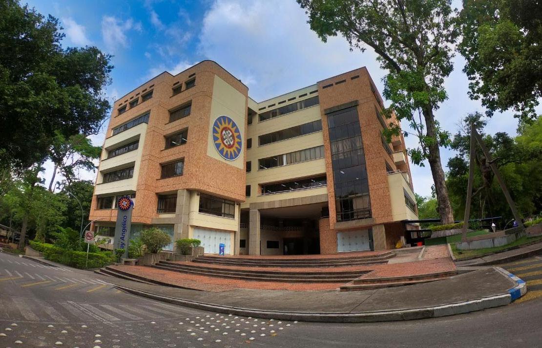 Fotografía Edificio UNAB