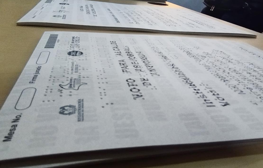Primera prueba de tarjetón en braille para elecciones locales 2023