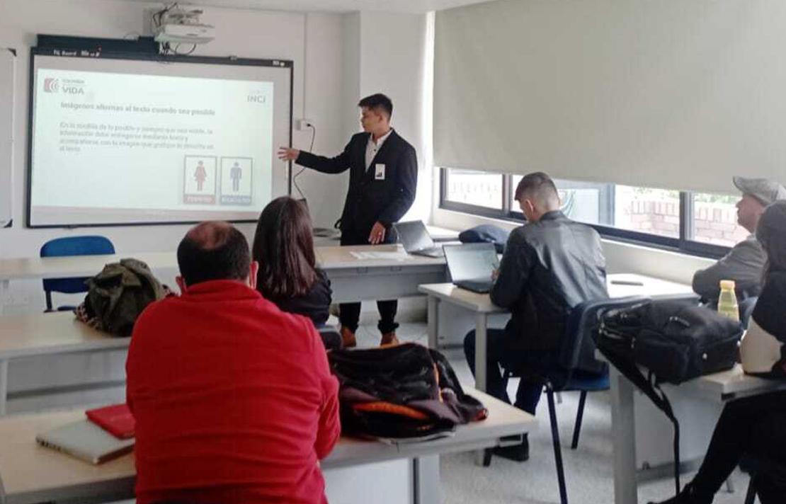 Grupo de Accesibilidad del INCI brindando asesoría en la ESAP