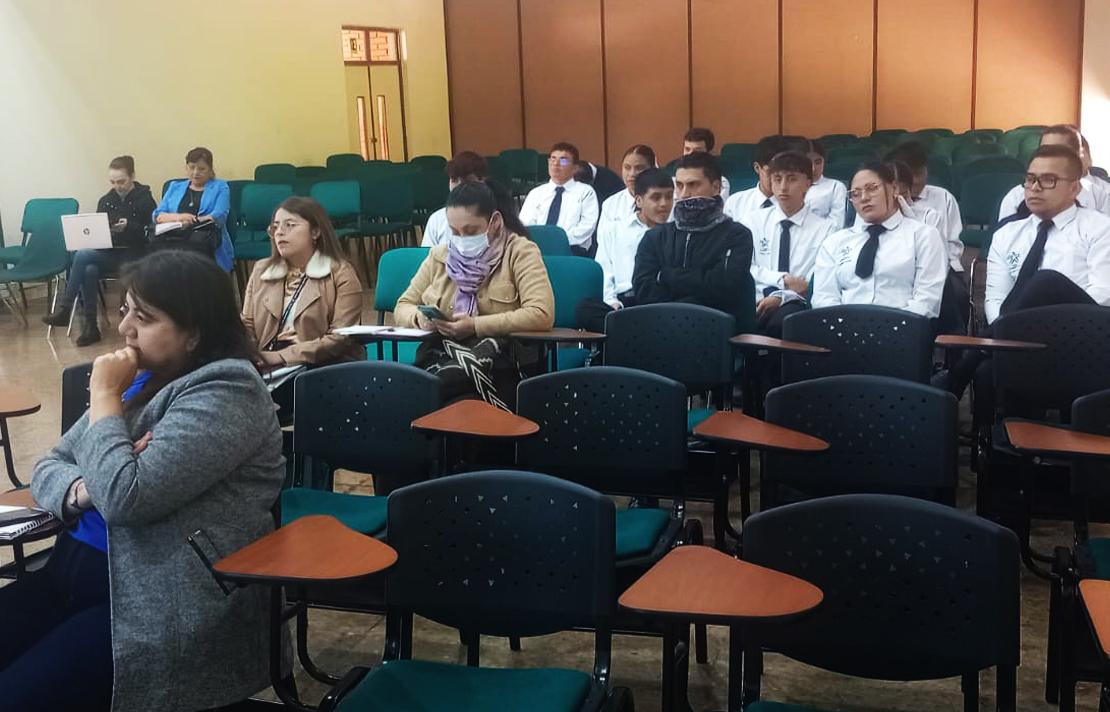 Capacitación en Pasto donde se adelantó una capacitación a instructores SENA en conceptos básicos de discapacidad visual