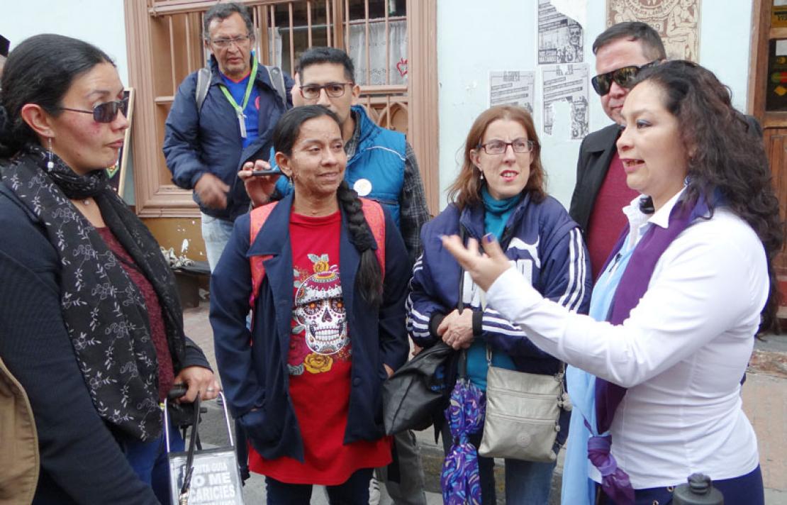Guias de La Candelaria compartiendo con las personas con discapacidad visual