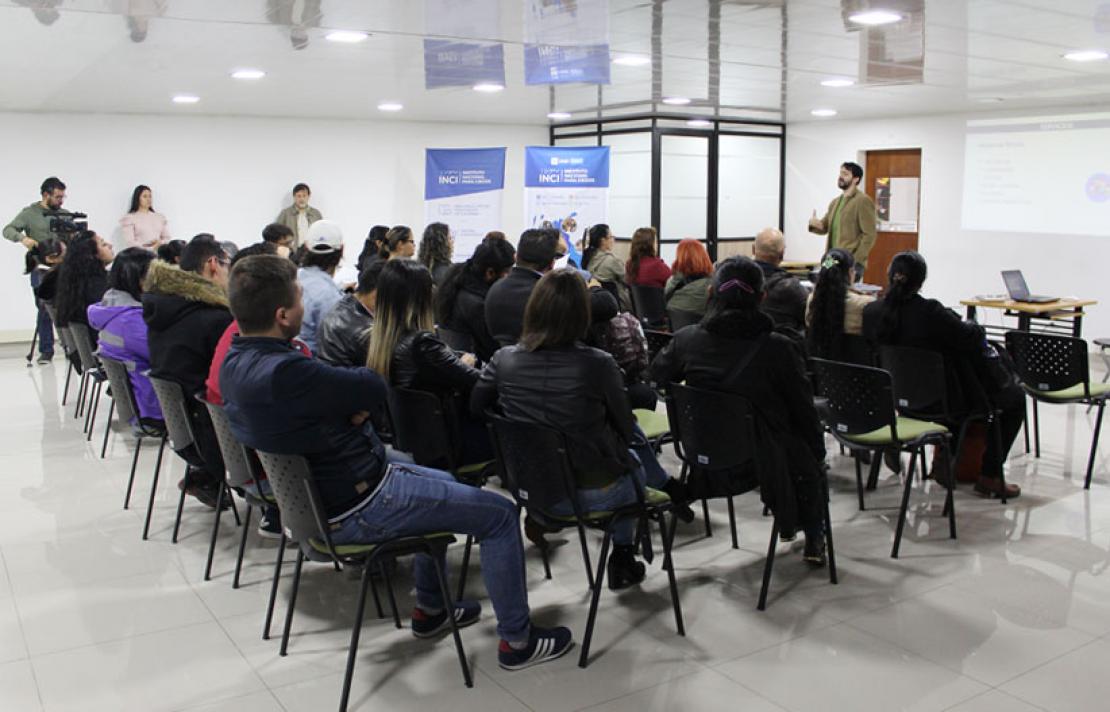 Fotografía, En el auditorio inci, profesores del Colegio Gran Yomasa